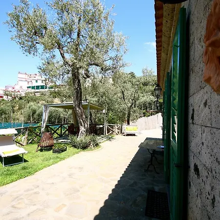 Villa Maggie Paradise *