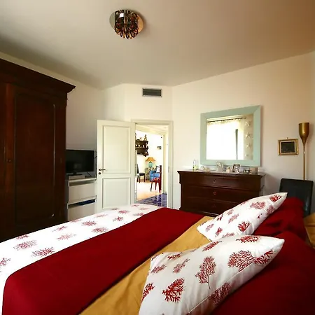 Maggie Paradise Villa
